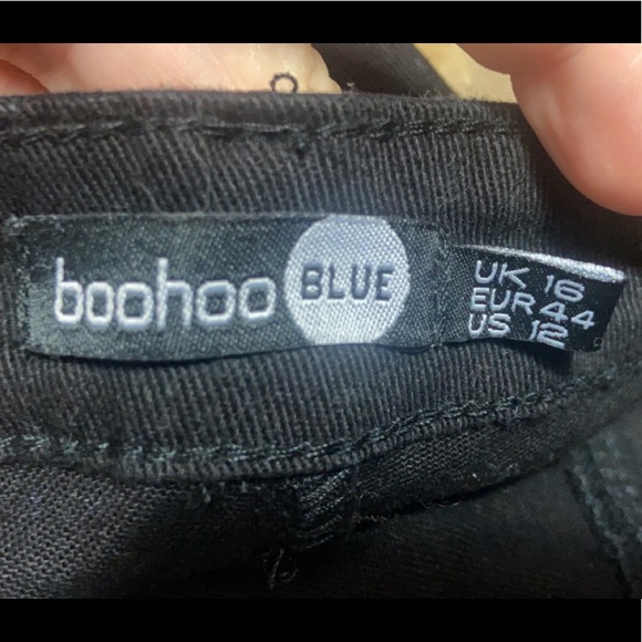 Boohoo Black Ripped Skinny Jeans Size 16 - Picture 2 of 3
